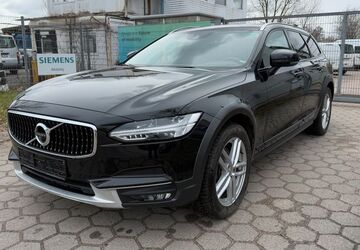 Volvo V90 Cross Country 339.900 km 15.990 &euro; Hamburg 20539