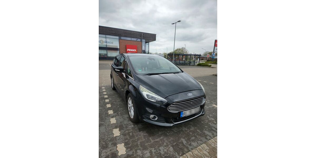 Ford S-Max 218.000 km 9.799 &euro; Kaltenkirchen 24568