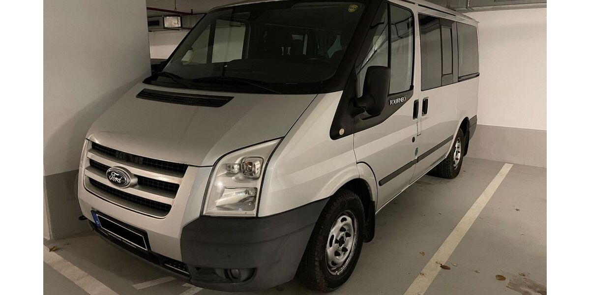 Ford Transit 200.000 km 10.900 &euro; Hamburg 22527