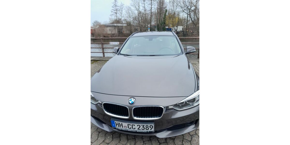 BMW 320 79.412 km 16.600 &euro; Hamburg 20539