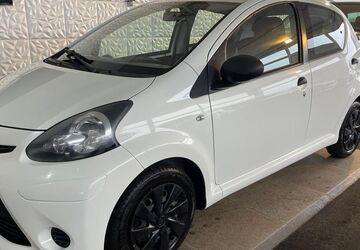 Toyota Aygo (X) 91.204 km 4.980 &euro; Stapelfeld bei Hamburg 22145