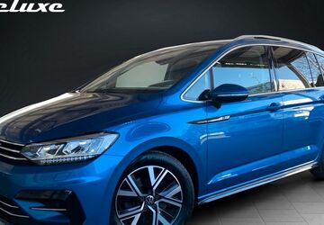 VW Touran 153.900 km 25.900 &euro; Hamburg 22047