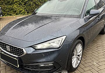 Seat Leon 120.800 km 17.990 &euro; Hamburg 20537