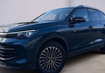 VW Tiguan 18.397 km 36.970 &euro; Bargteheide 22941