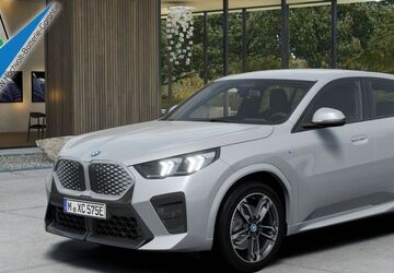 BMW iX2 21.271 km 38.450 &euro; Hamburg 21073