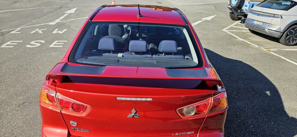 Mitsubishi Lancer 94.404 km 9.000 &euro; Hamburg 20038