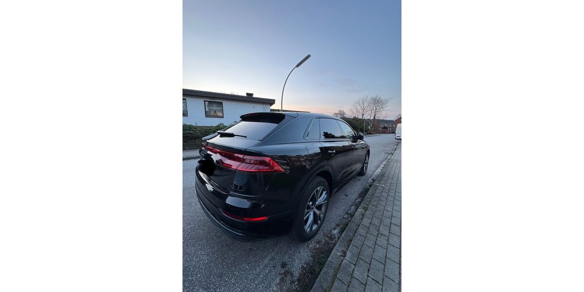 Audi Q8 120.000 km 51.900 &euro; Hamburg 21129