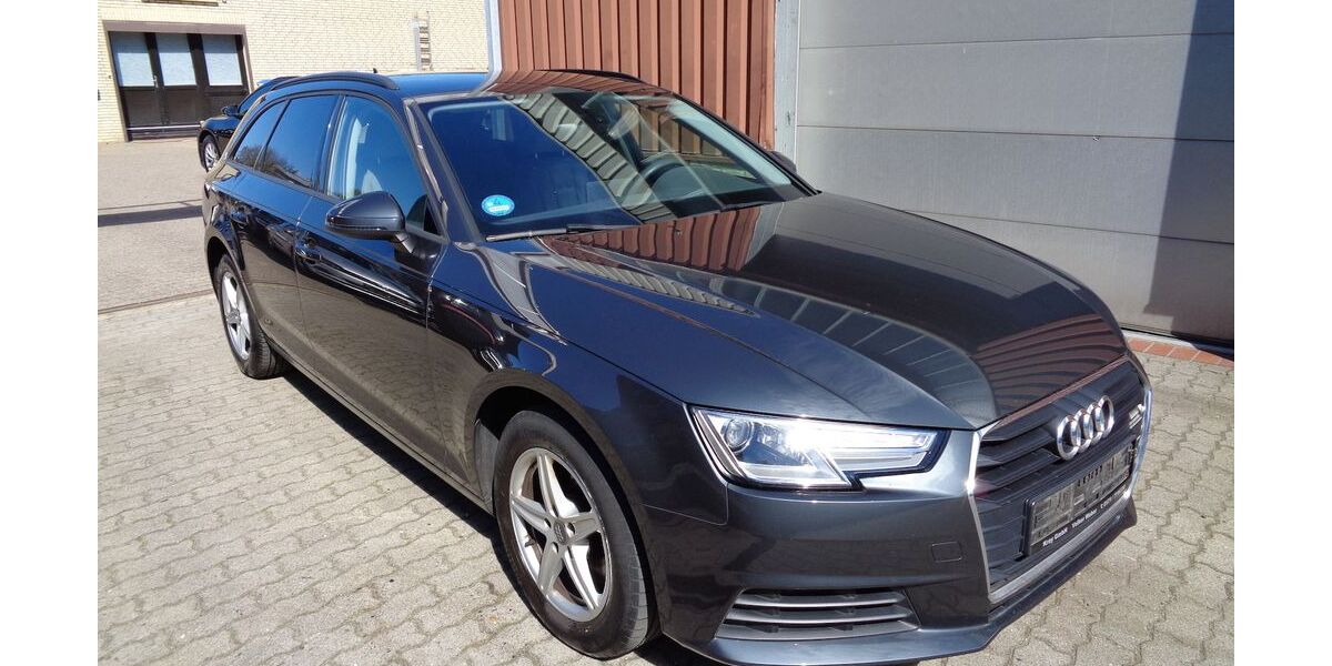 Audi A4 170.674 km 13.990 &euro; Hamburg 22399