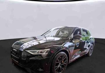 Audi e-tron 45.132 km 33.990 &euro; Hamburg 22047