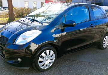 Toyota Yaris 233.000 km 2.299 &euro; Bargteheide bei Hamburg 22941