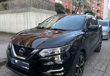 Nissan Qashqai 80.000 km 19.200 &euro; Hamburg 22115