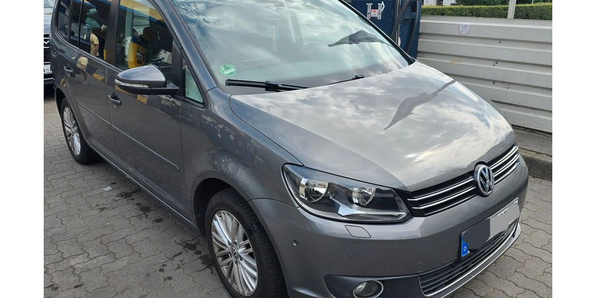 VW Touran 198.000 km 7.800 &euro; Hamburg 22113