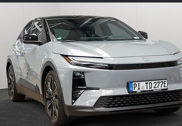 Toyota C-HR 4.500 km 49.990 &euro; Rellingen 25462