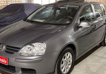 VW Golf 124.700 km 5.450 &euro; Hamburg 21079