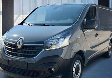 Renault Trafic 74.967 km 21.990 &euro; Hamburg 20537