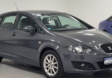 Seat Leon 112.800 km 5.990 &euro; Hamburg 22043