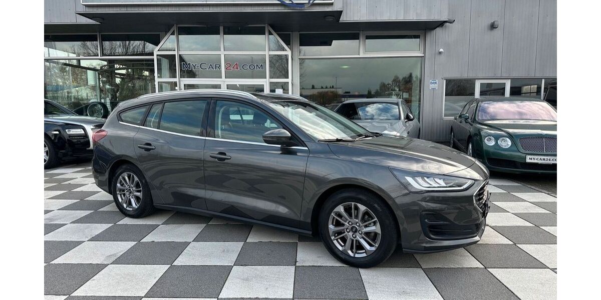 Ford Focus 94.881 km 15.960 &euro; Bad Oldesloe 23843