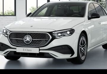 Mercedes-Benz E 200 9.900 km 51.500 &euro; Hamburg 22047