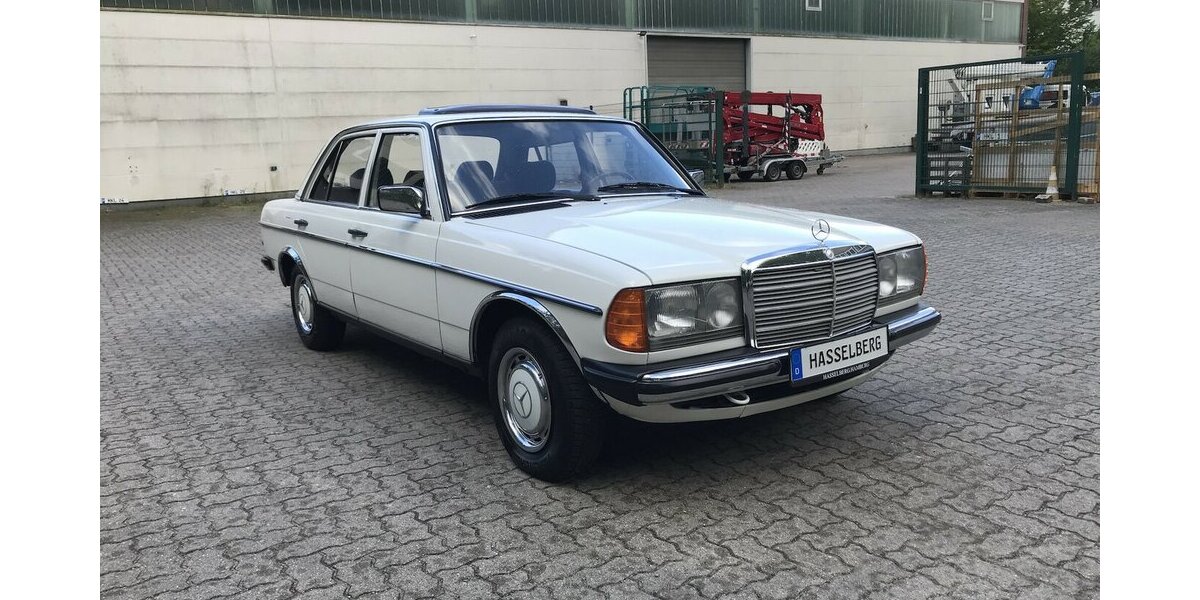 Mercedes-Benz 230 W123 Sanders Automat ABS AirBag SSD Velours 146.358 km 15.999 &euro; Hamburg 22339