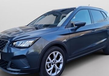 Seat Arona 21.581 km 23.285 &euro; Hamburg 22045