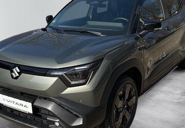 Suzuki e Vitara 4.574 km 35.885 &euro; Hamburg 22041