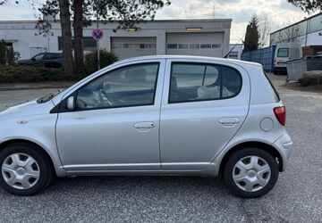Toyota Yaris 89.804 km 2.590 &euro; Barsbüttel 22885