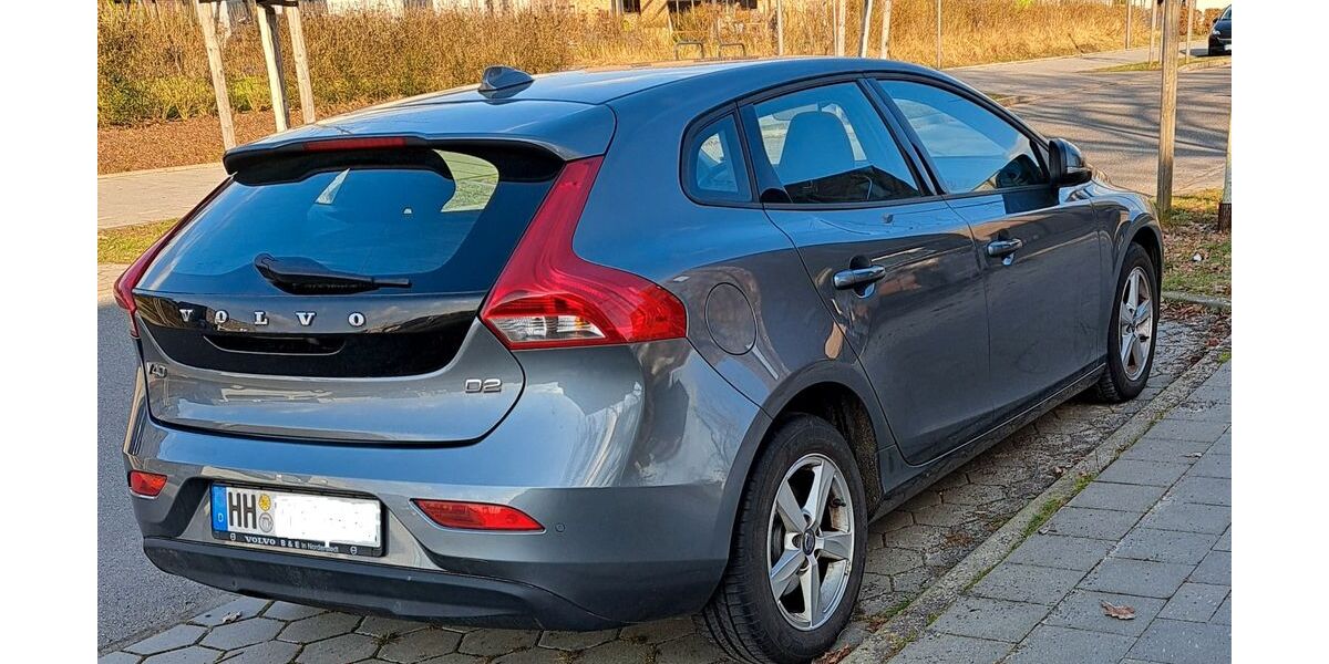 Volvo V40 86.500 km 11.400 &euro; Hamburg 21147