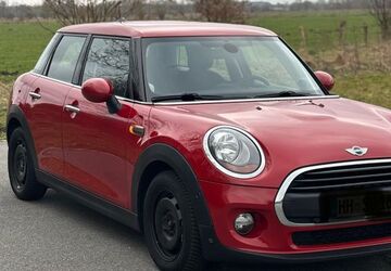 Mini ONE 185.000 km 7.200 &euro; Wrist 25563