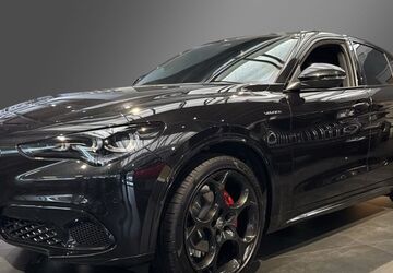 Alfa Romeo Stelvio 2.856 km 59.890 &euro; Hamburg 22391