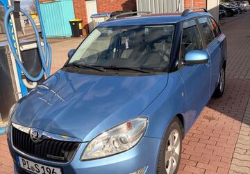 Skoda Fabia 143.743 km 4.500 &euro; Pinneberg 25421