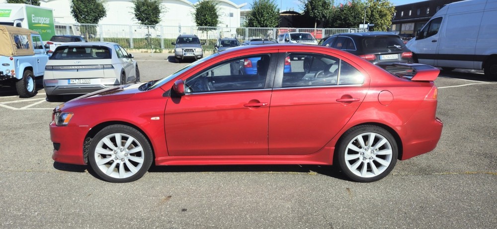 Mitsubishi Lancer 94.404 km 9.000 &euro; Hamburg 20038