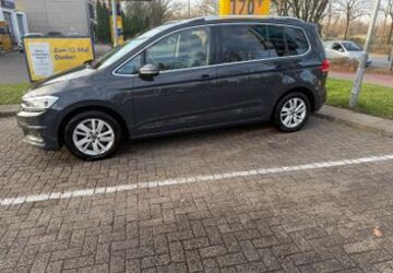 VW Touran 149.989 km 18.550 &euro; Hamburg 22339