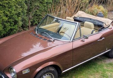 Fiat 124 Spider 999.999 km 6.350 &euro; Tangstedt 22889