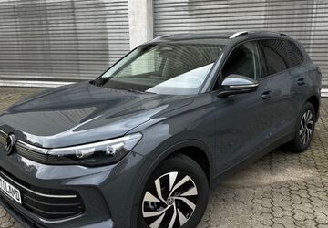 VW Tiguan 19.500 km 34.495 &euro; Norderstedt bei Hamburg 22844