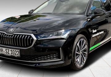 Skoda Superb 13.100 km 51.350 &euro; Hamburg 22111