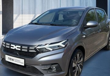 Dacia Sandero 1.500 km 19.990 &euro; Hamburg 20537