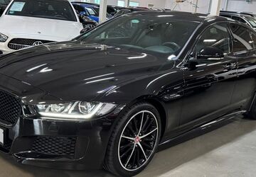 Jaguar XE 105.015 km 19.900 &euro; Hamburg 20537