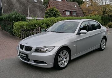 BMW 330 195.336 km 8.190 &euro; Klein Nordende 25336