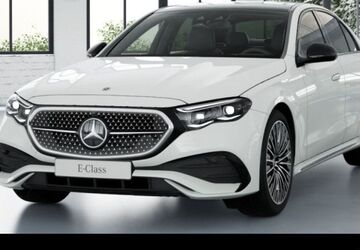 Mercedes-Benz E 200 9.900 km 61.900 &euro; Hamburg 22047