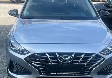 Hyundai i30 112.000 km 10.990 &euro; Hamburg 20537