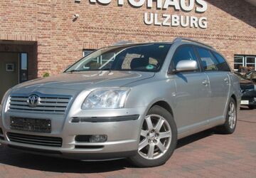 Toyota Avensis 189.771 km 2.750 &euro; Henstedt Ulzburg(20 km nördlich von HH-direkt an der A7) 24558