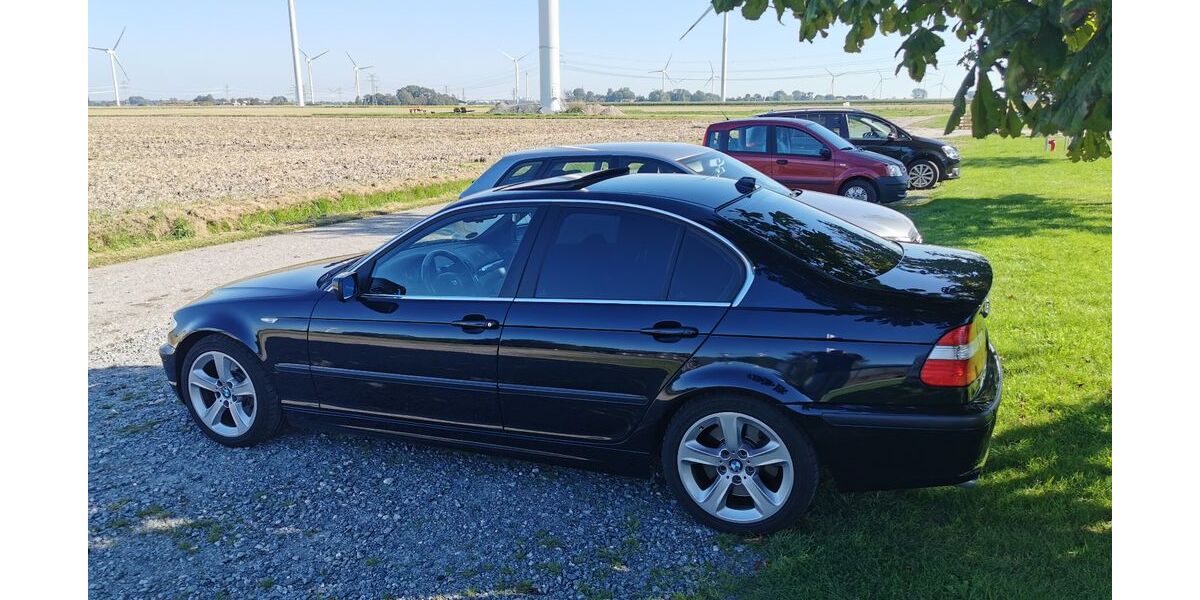 BMW 330 111.715 km 14.490 &euro; Hamburg 22303