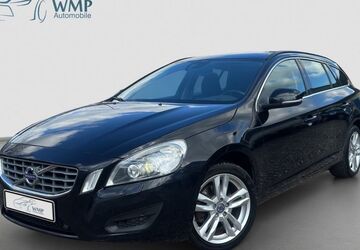 Volvo V60 235.771 km 6.390 &euro; Hamburg 22045