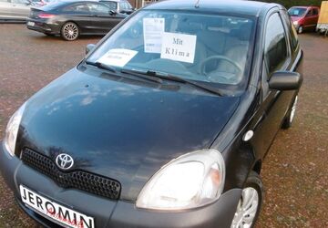 Toyota Yaris 141.119 km 2.350 &euro; Tornesch 25436