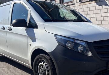 Mercedes-Benz Vito 270.680 km 8.300 &euro; Rellingen 25462