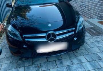 Mercedes-Benz A 180 76.000 km 11.500 &euro; Hamburg 20537