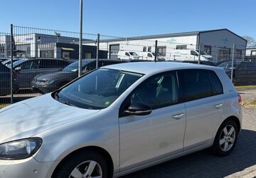 VW Golf 165.000 km 4.499 &euro; Bargfeld-Stegen 23863