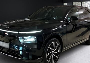 XPeng G9 15.000 km 57.900 &euro; Hamburg 22335