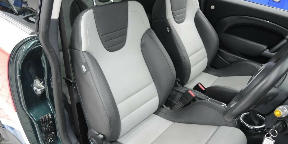 Mini Cooper S UnionJack foliert dt. Zulassung MwSt. !!! 104.177 km 6.999 &euro; Hamburg 22339