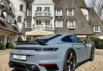 Porsche 992 1.600 km 268.777 &euro; Hamburg 22303